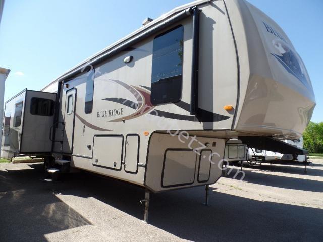 2011 Forest River Blue Ridge 3600RS