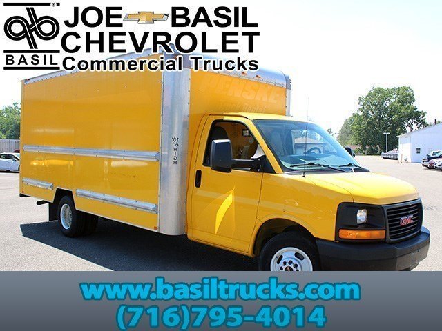 2012 Gmc Savana Cutaway  Box Truck - Straight Truck