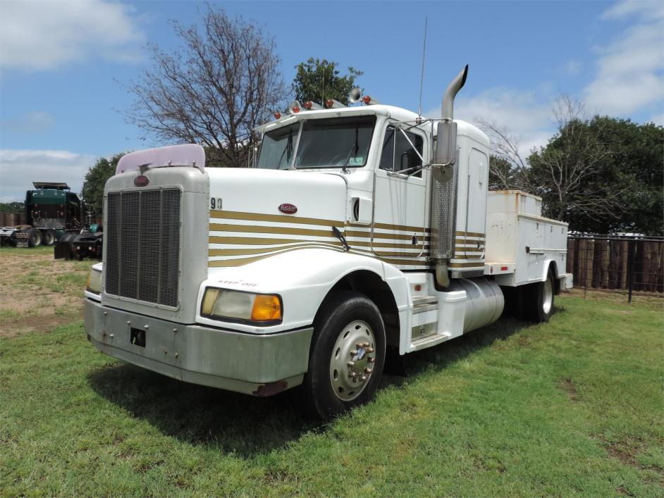 1990 Peterbilt 377  Utility Truck - Service Truck