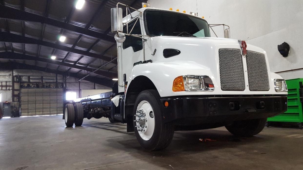 2006 Kenworth T300  Cab Chassis