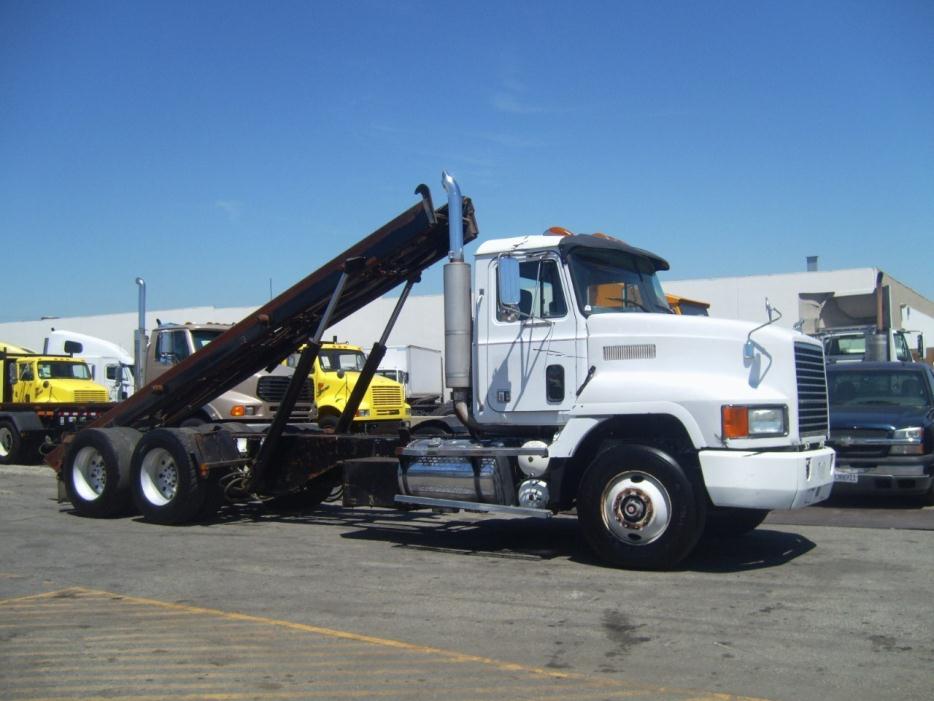 1993 Mack Ch613  Cab Chassis