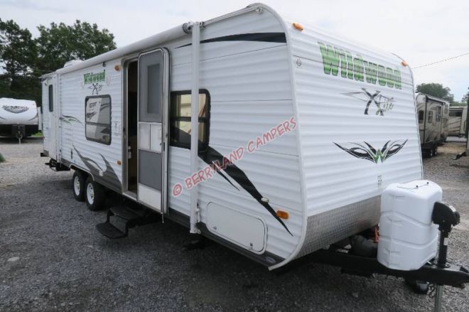 2011 Forest River Wildwood 28BHXL