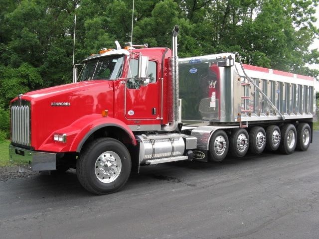 2017 Kenworth T800  Dump Truck
