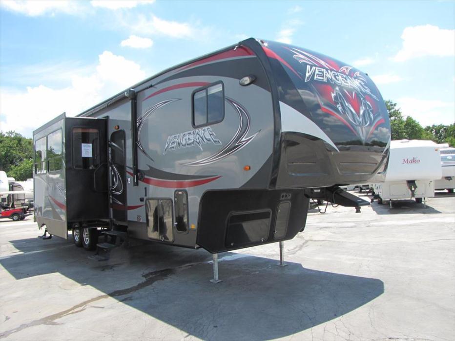 2014 Forest River Cherokee Vengeance 37' **TOYBOX**