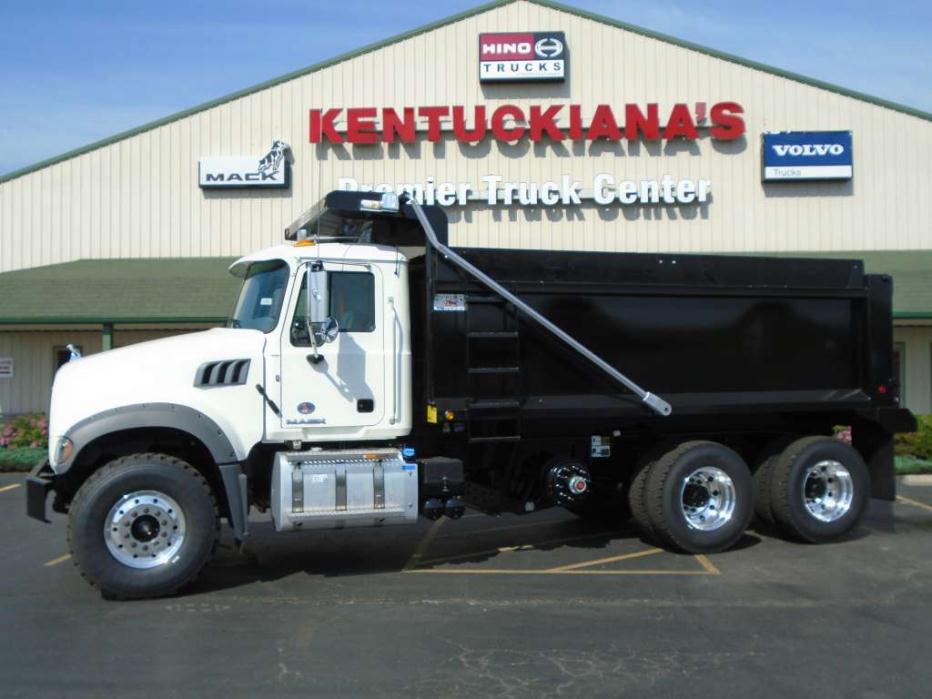 2017 Mack Cu713  Dump Truck