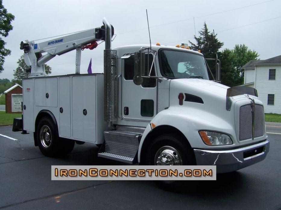 2012 Kenworth T270  Utility Truck - Service Truck