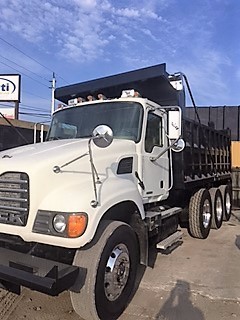 2007 Mack Granite  Dump Truck