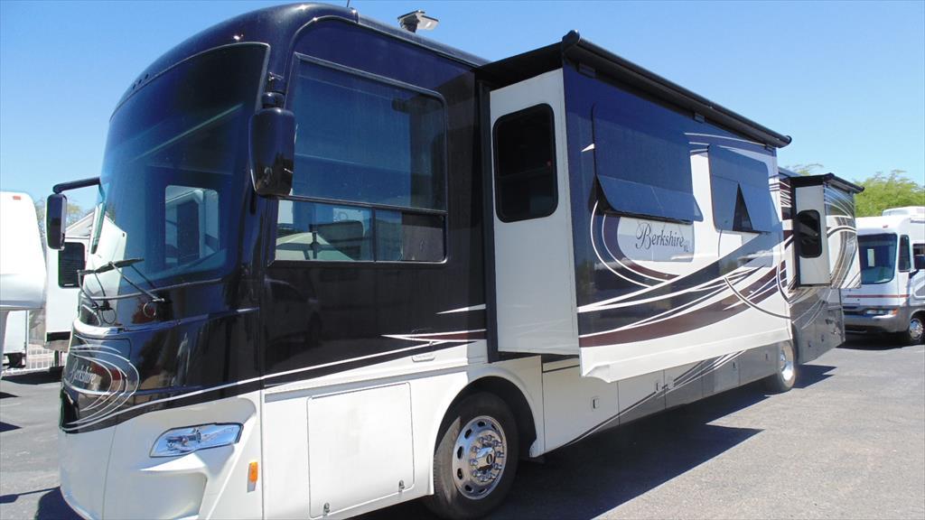2015 Forest River Berkshire XL 40BH w/4slds