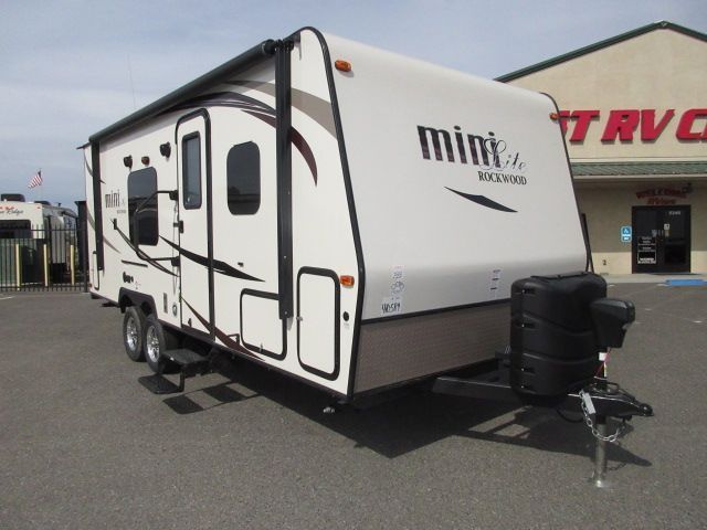 2017 Forest River Rockwood Mini Lite 2304 SAPPHIRE PACKAGE