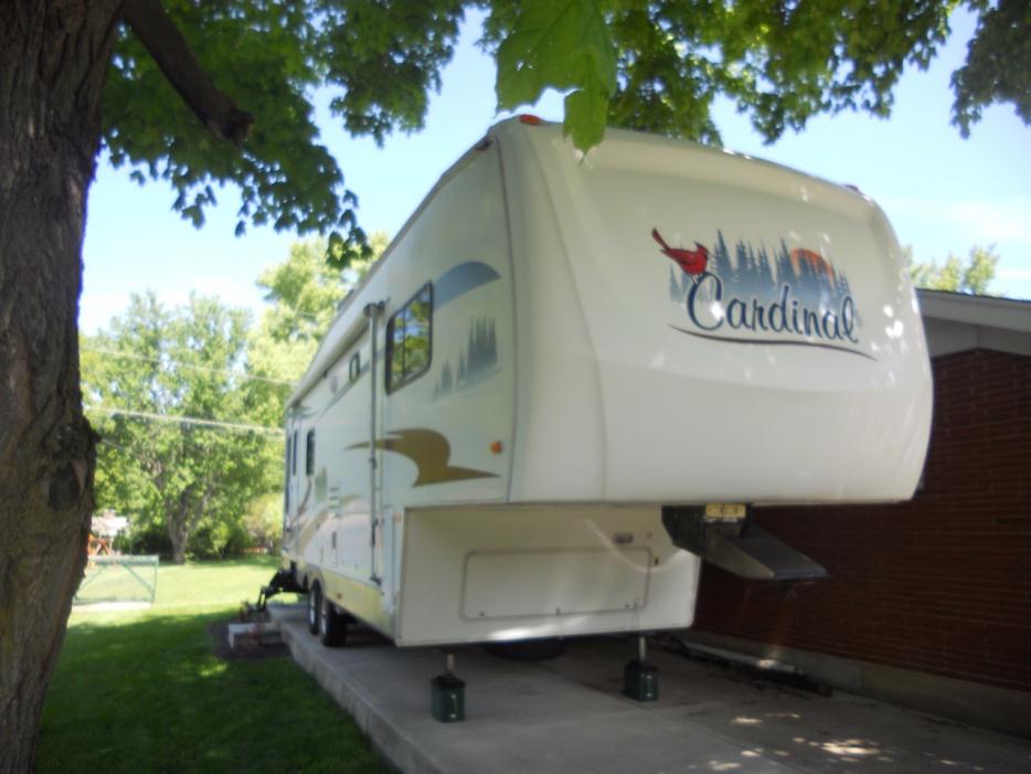 2005 Forest River Cardinal 29WB