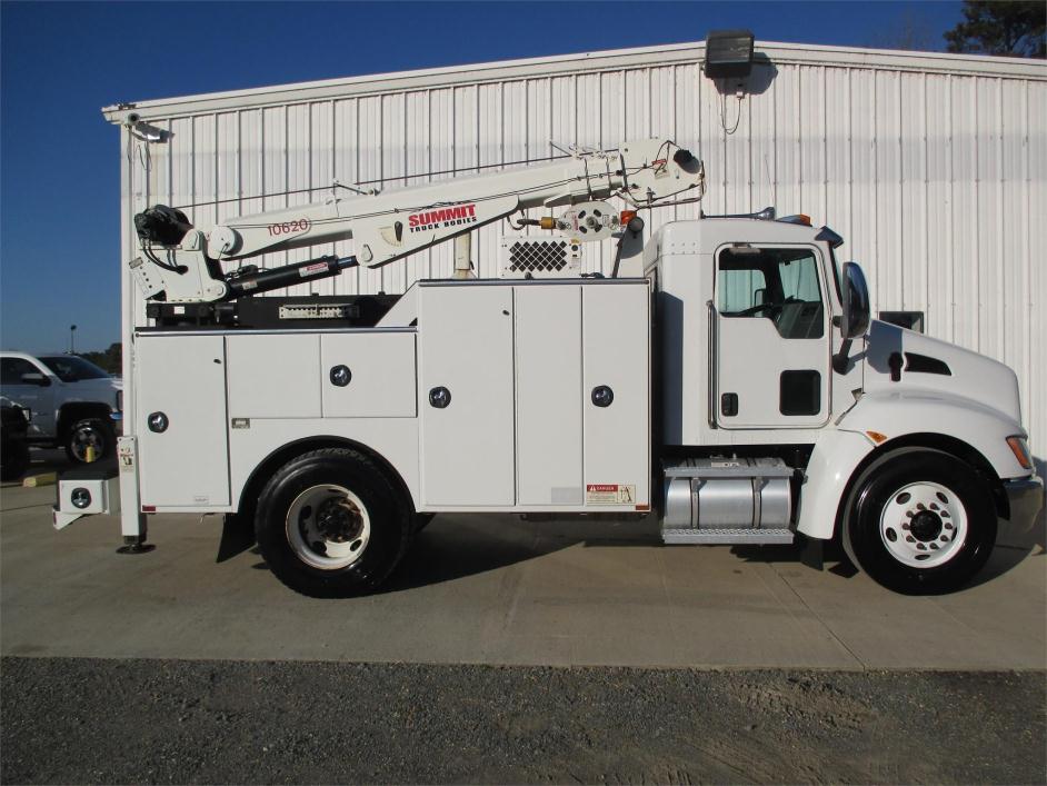 2010 Kenworth T270  Utility Truck - Service Truck