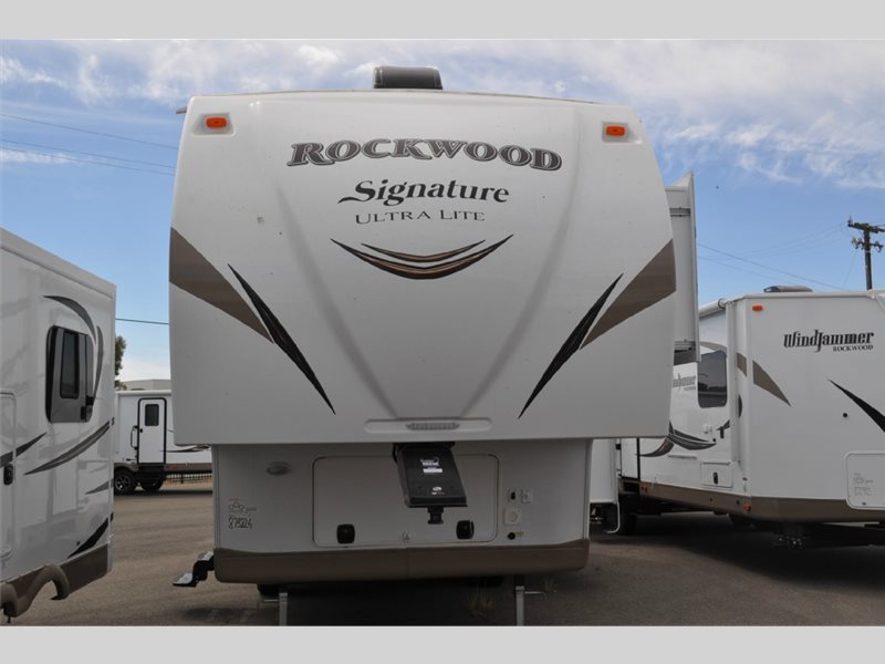 2017 Forest River Rv Rockwood Signature Ultra Lite 8280WS