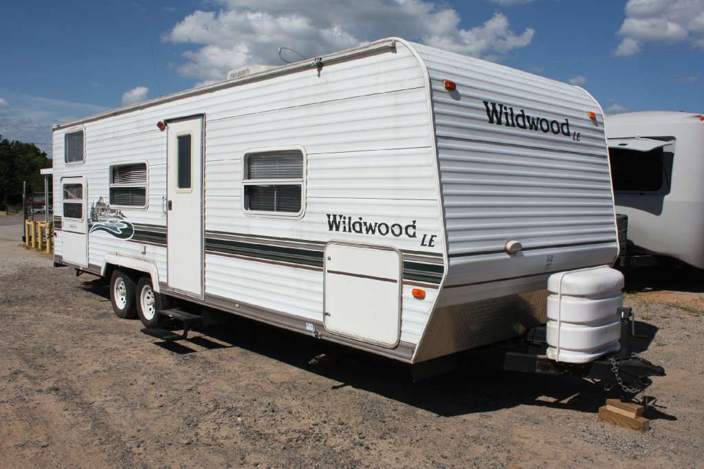2004 Forest River Wildwood 28 BH