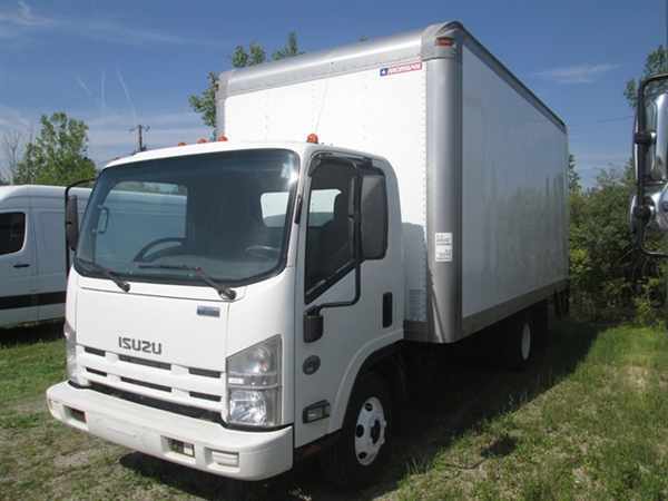 2010 Isuzu Npr Hd  Box Truck - Straight Truck