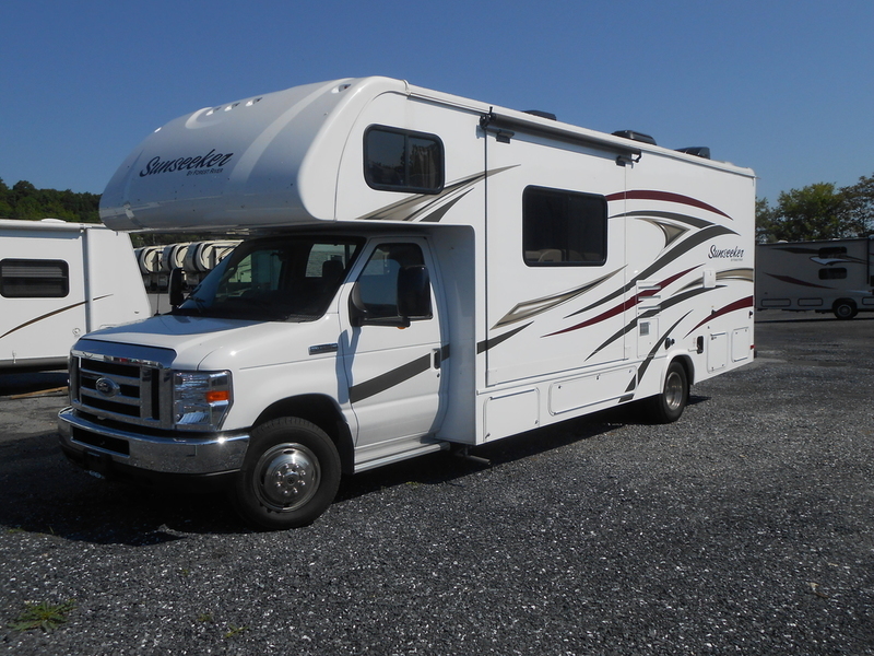 2016 Forest River Sunseeker Ford Chassis 2700DS