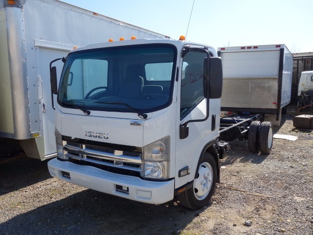 2008 Isuzu Nqr  Box Truck - Straight Truck