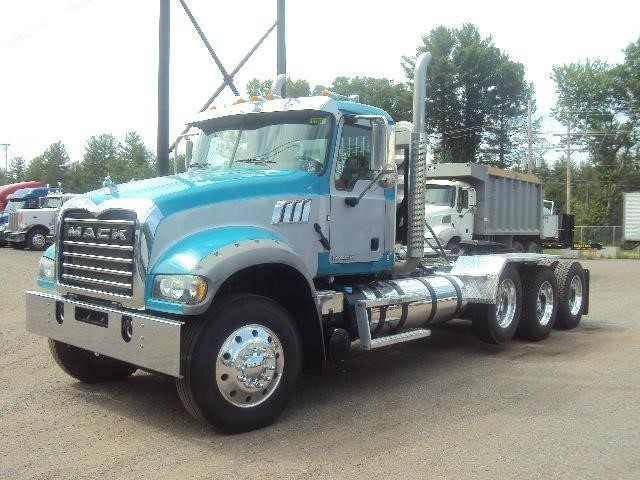 2016 Mack Cu713  Conventional - Day Cab