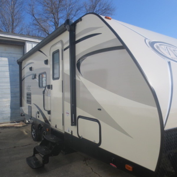 2016 Forest River Vibe 21FBS