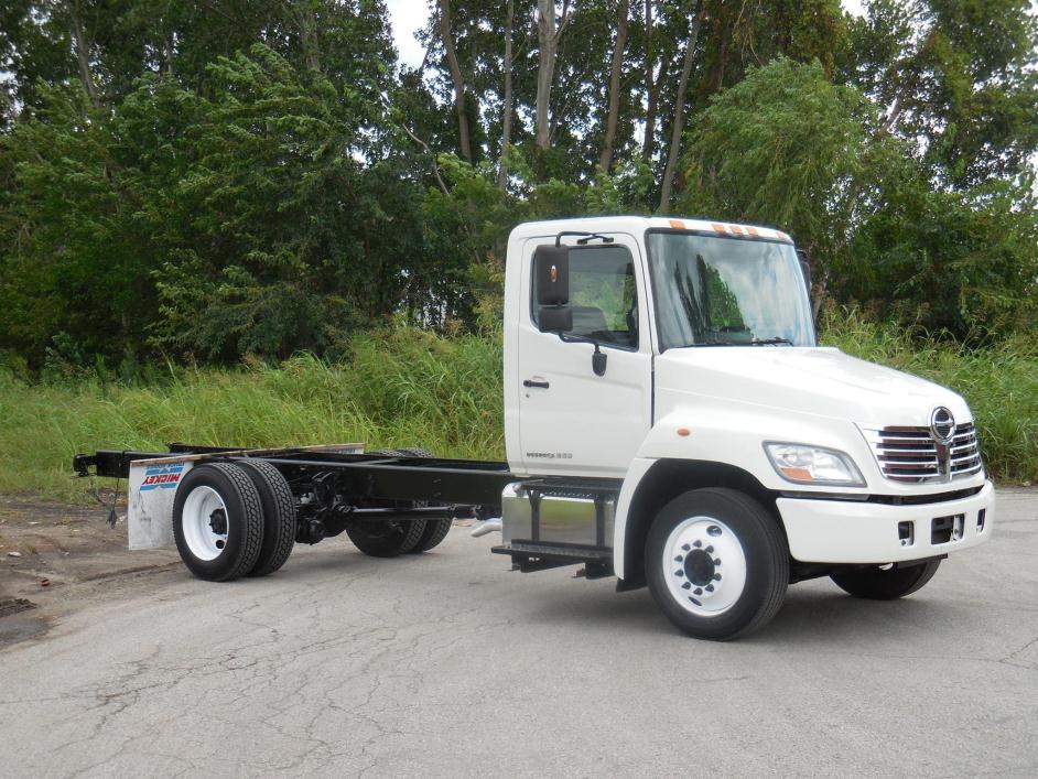 2010 Hino 258alp  Conventional - Day Cab