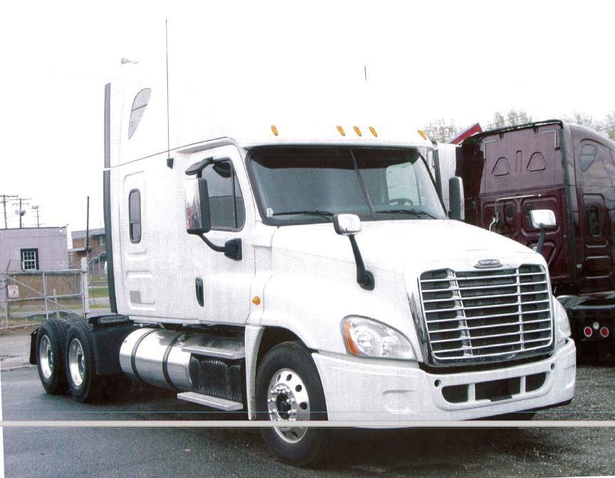 2013 Freightliner Cascadia 125  Conventional - Sleeper Truck