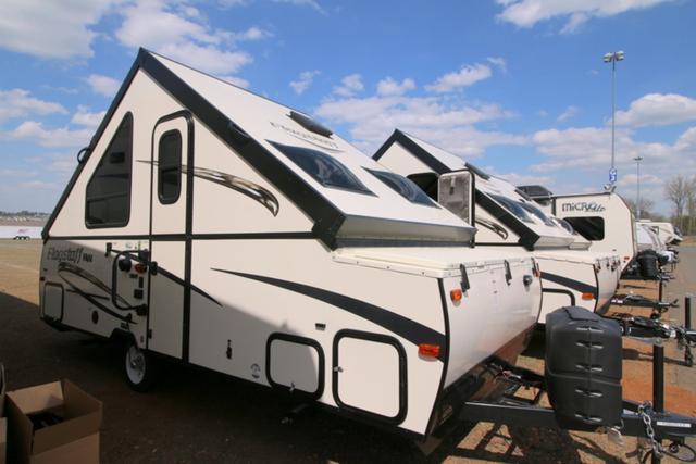 2016 Forest River FLAGSTAFF HARD SIDE T21QBHW
