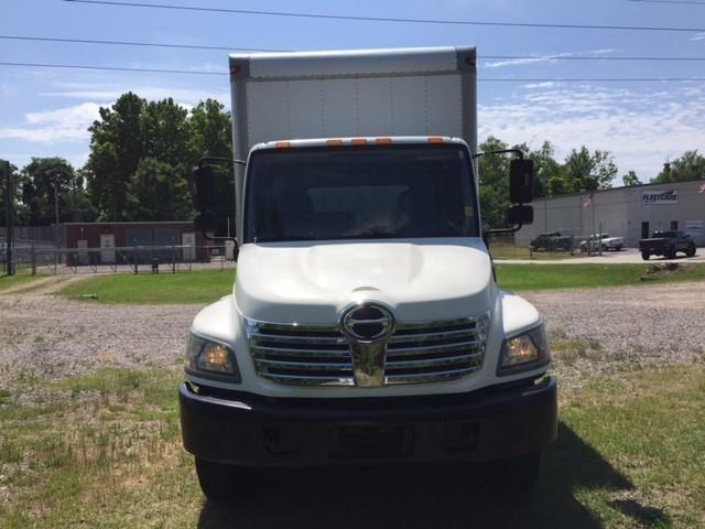 2008 Hino 268a  Box Truck - Straight Truck