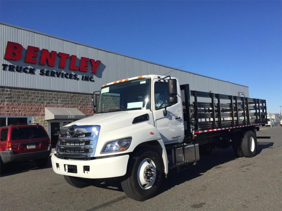 2016 Hino 268  Flatbed Truck