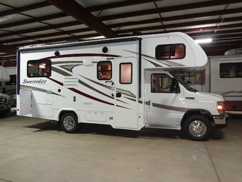 2017 Forest River Rv Sunseeker 2300 Ford