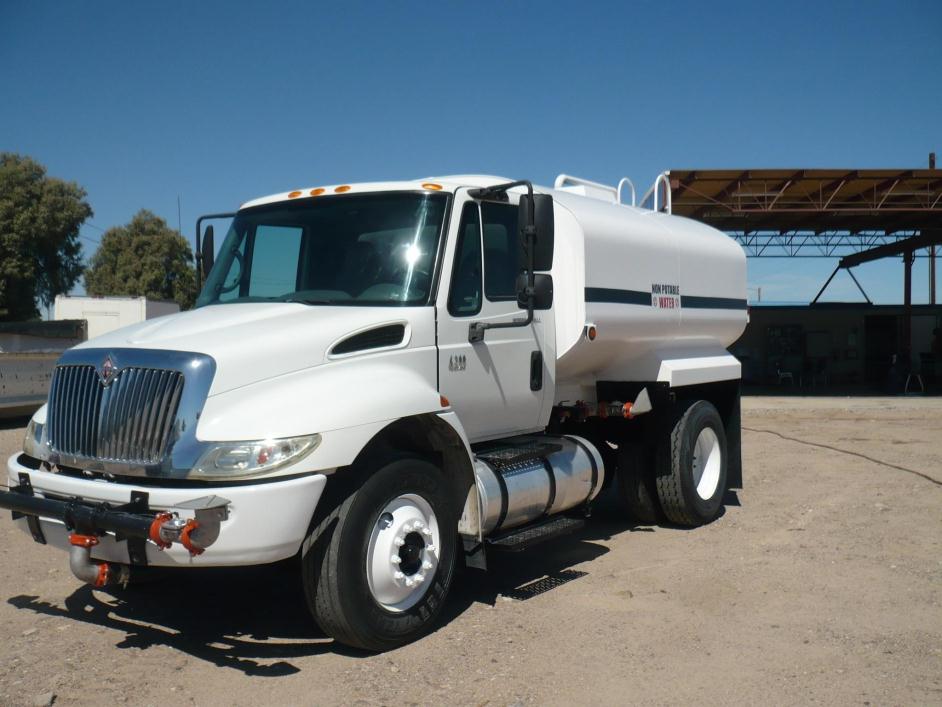 2007 International 4300  Water Truck
