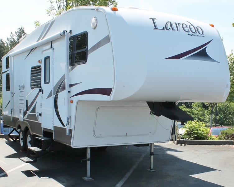 2006 Keystone Laredo M-26BH