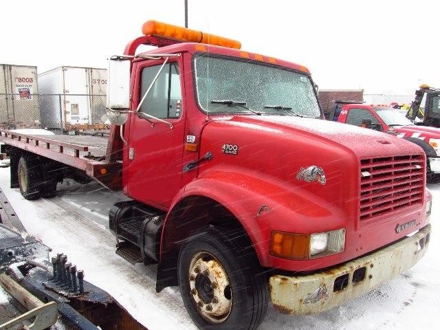 1999 International 4700  Flatbed Truck