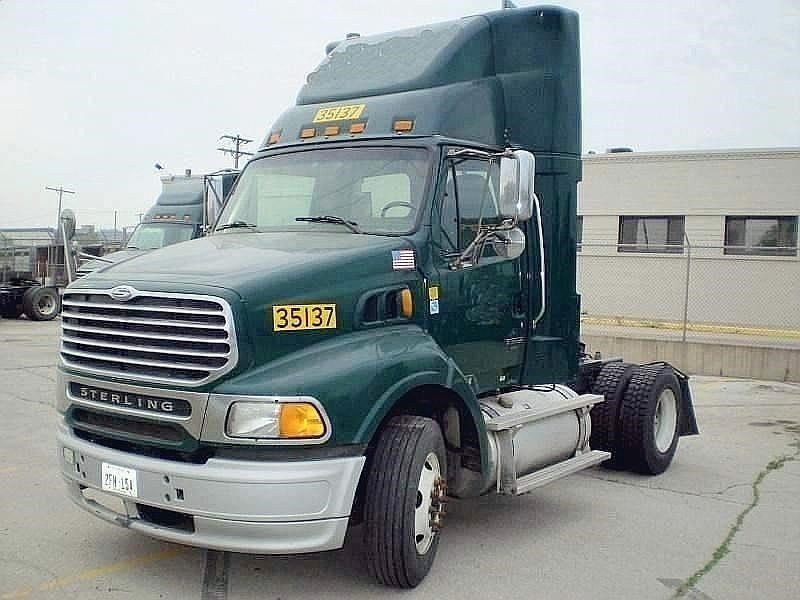 2007 Sterling A9513  Conventional - Day Cab