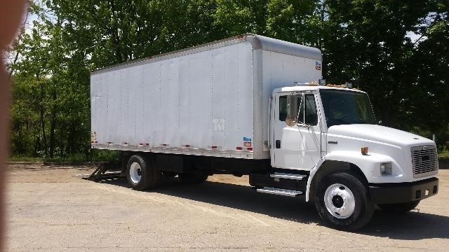 1998 Freightliner Fl70  Box Truck - Straight Truck