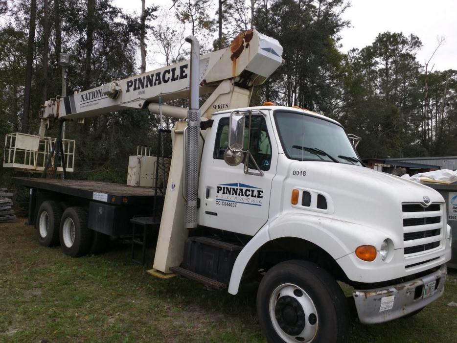 1999 Sterling Lt7501  Bucket Truck - Boom Truck