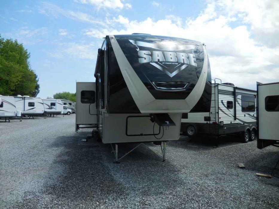 2017 Forest River Palomino Sabre 335TB