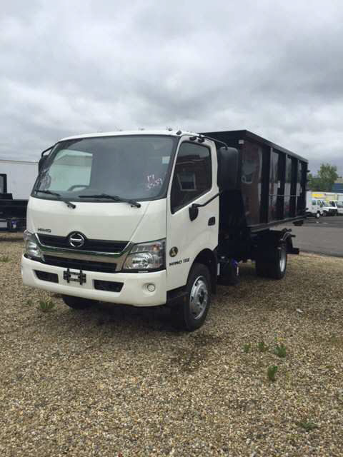 2017 Hino 195  Cab Chassis