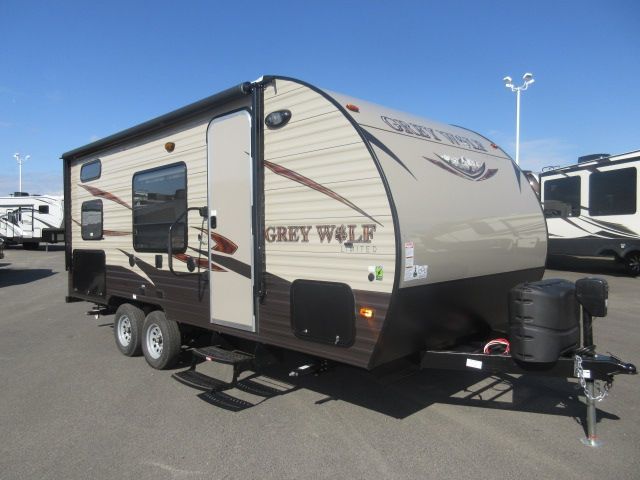 2017 Forest River Cherokee Grey Wolf 17BH POWER AWNING