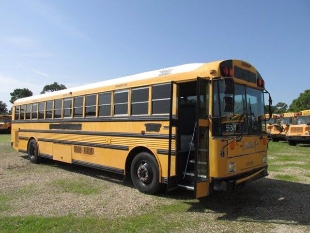 2001 Thomas Saf-T-Liner Er  Bus