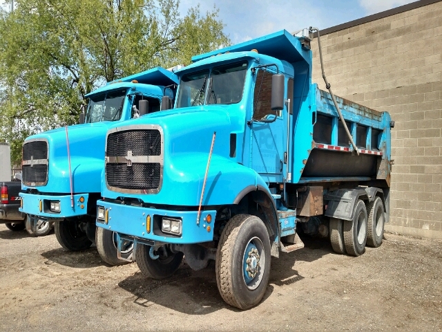 2007 Oshkosh F2346  Dump Truck