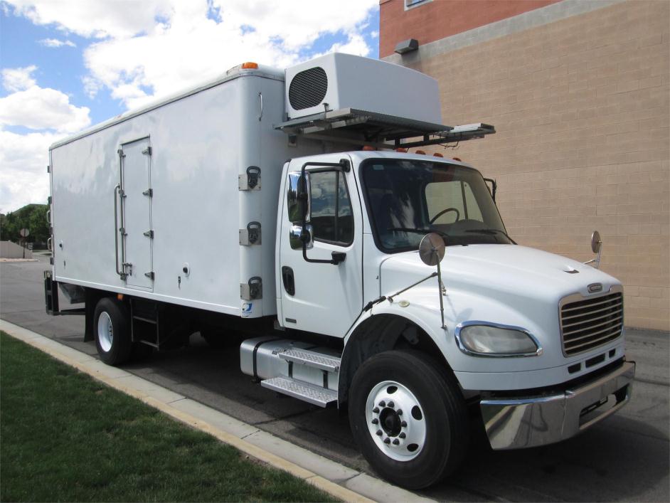 2010 Freightliner Business Class M2 106  Refrigerated Truck