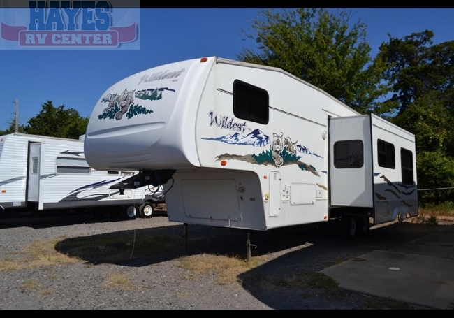 2006 Forest River WILDCAT 31QBH