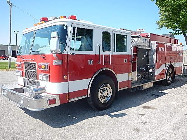 1998 Pierce Saber  Fire Truck