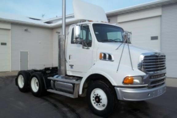 2009 Sterling At9500  Conventional - Day Cab