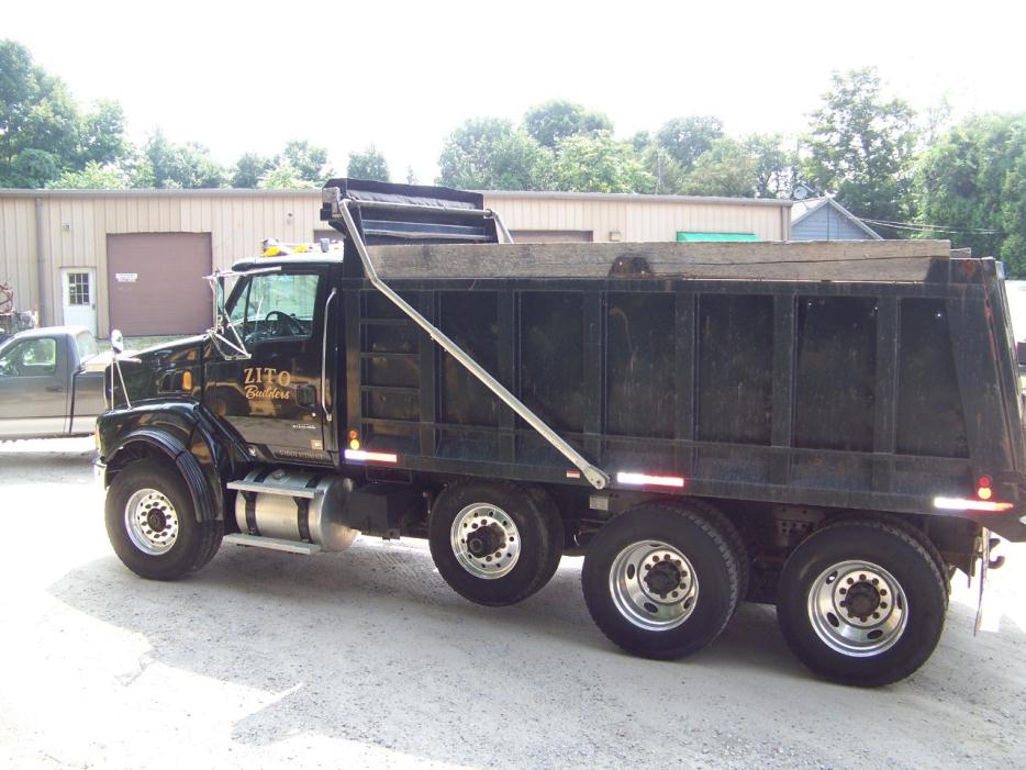 2007 Sterling Lt9500  Dump Truck