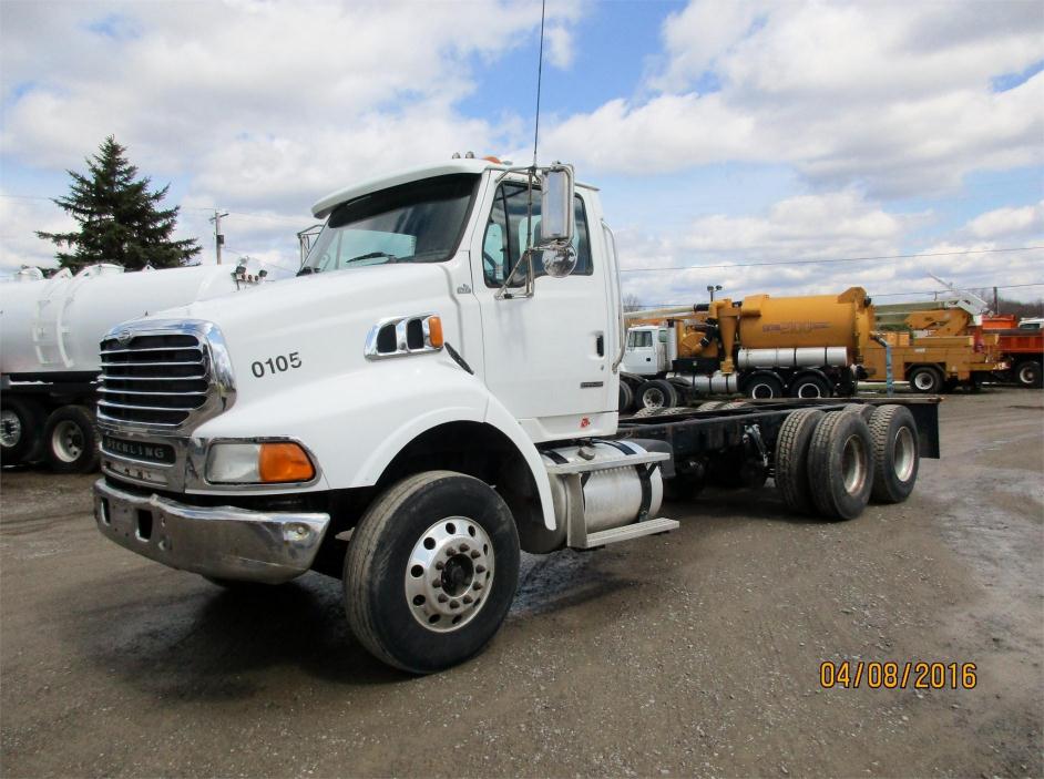 2008 Sterling Lt9500  Cab Chassis