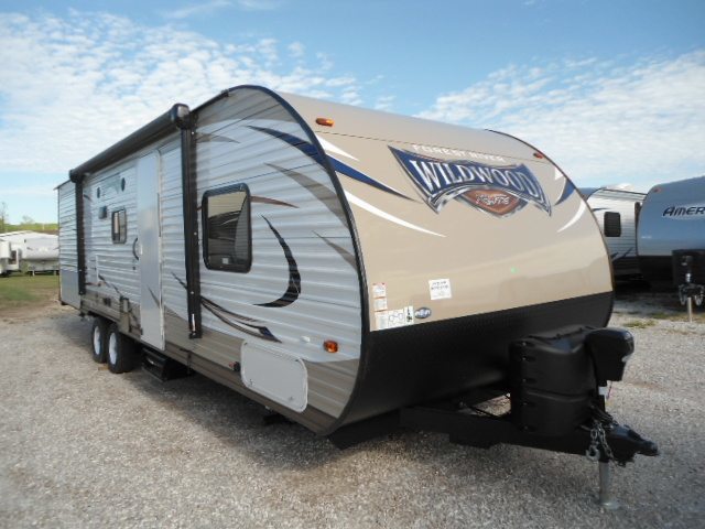 2017 Forest River Forest River Wildwood X-Lite 272RBXL