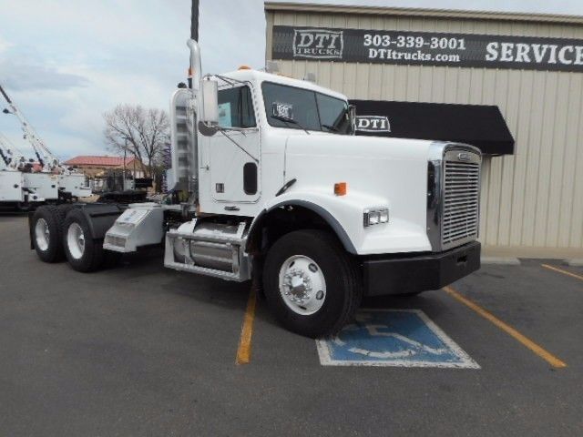 2001 Freightliner Fld12064t Classic  Conventional - Day Cab