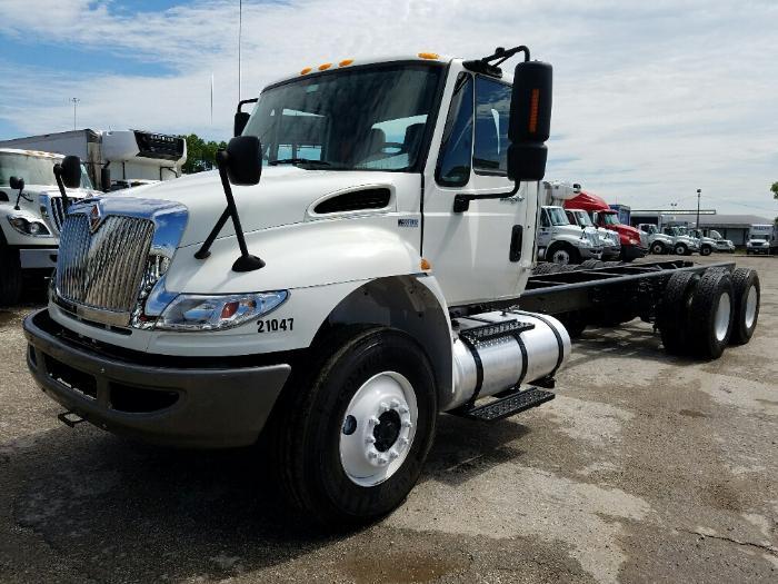 2014 International 4400  Cab Chassis
