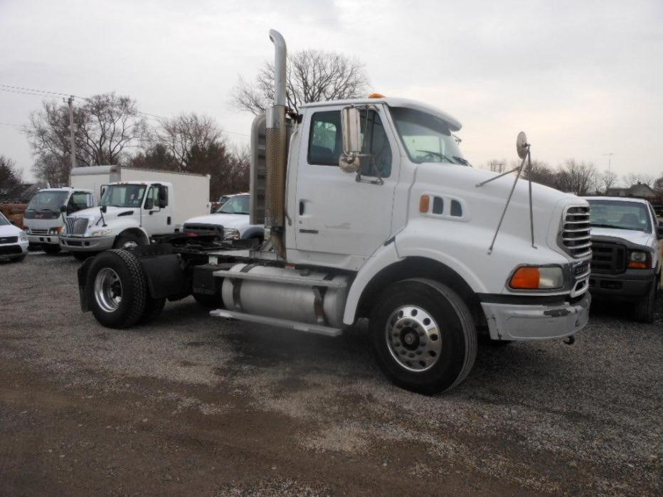 2006 Sterling A9513  Conventional - Day Cab
