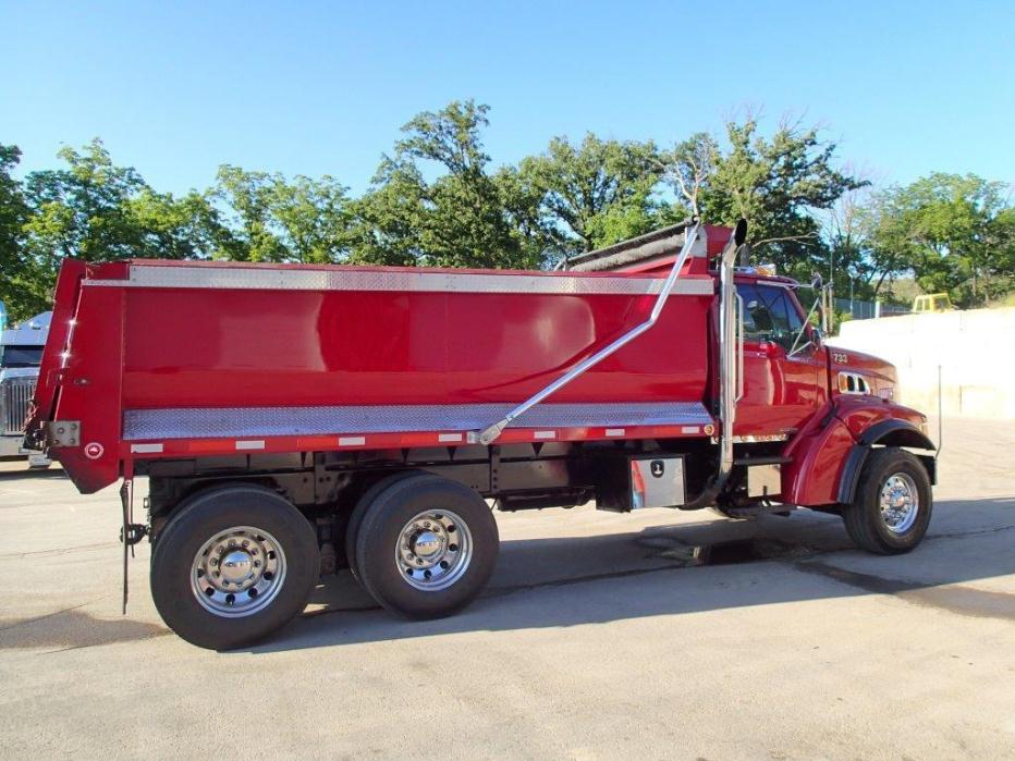 1999 Sterling Lt9511  Dump Truck